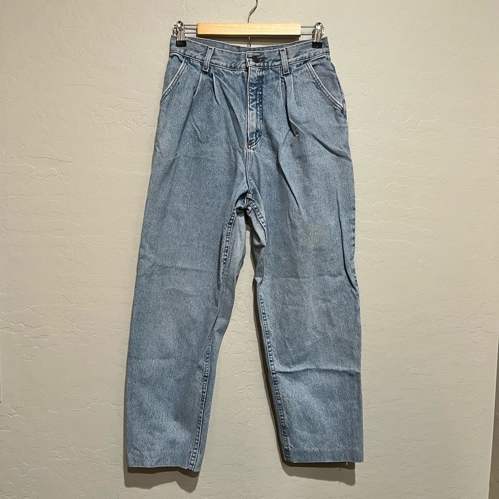 Vintage Lee Jeans with Pleated Front, No Back Pockets, Size 10